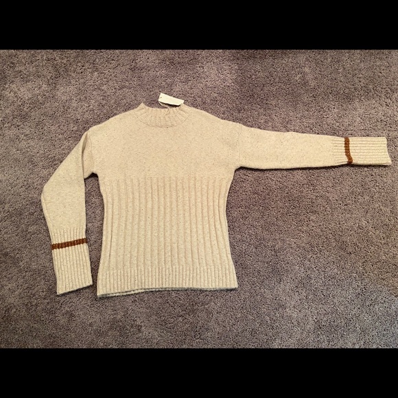 Mystree Cream Sweater with Vertical Stripes, Women’s Medium - Picture 4 of 12
